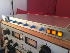 SSL Transformer modded & light blue knobs